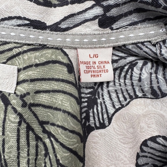 Tommy Bahama Aloha Hawaiian 100% Silk button down camp shirt‎ size large - Picture 5 of 7